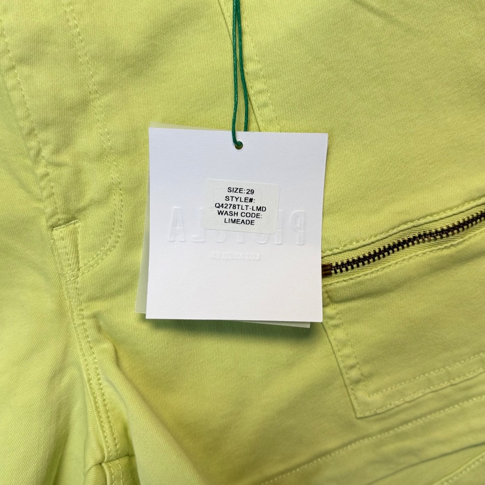 Pistola Mid Rise Soft Denim Shorts Limeade Green NWT Size 29 Zipper Pockets - Picture 5 of 8